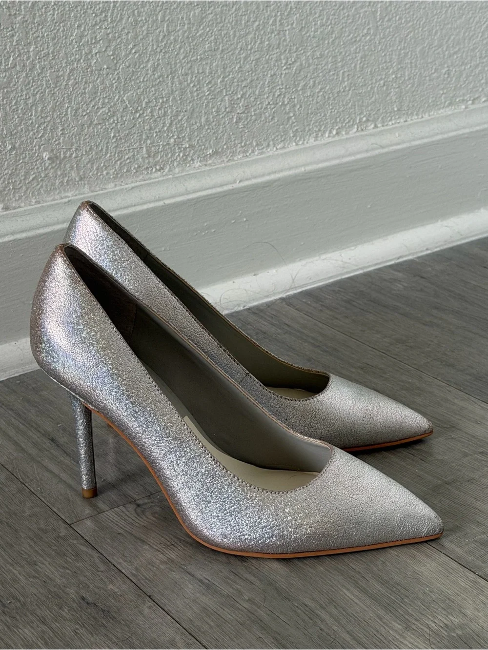 Dolce Vita Mika Pumps in Silver